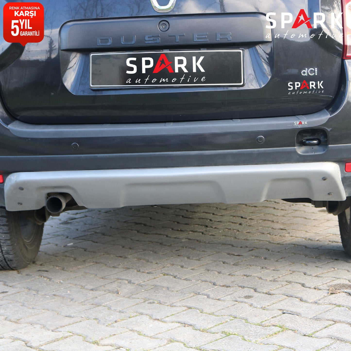 Dacia Duster 2010-2017 Yıl Aralığı Uyumlu Arka Tampon Difüzör