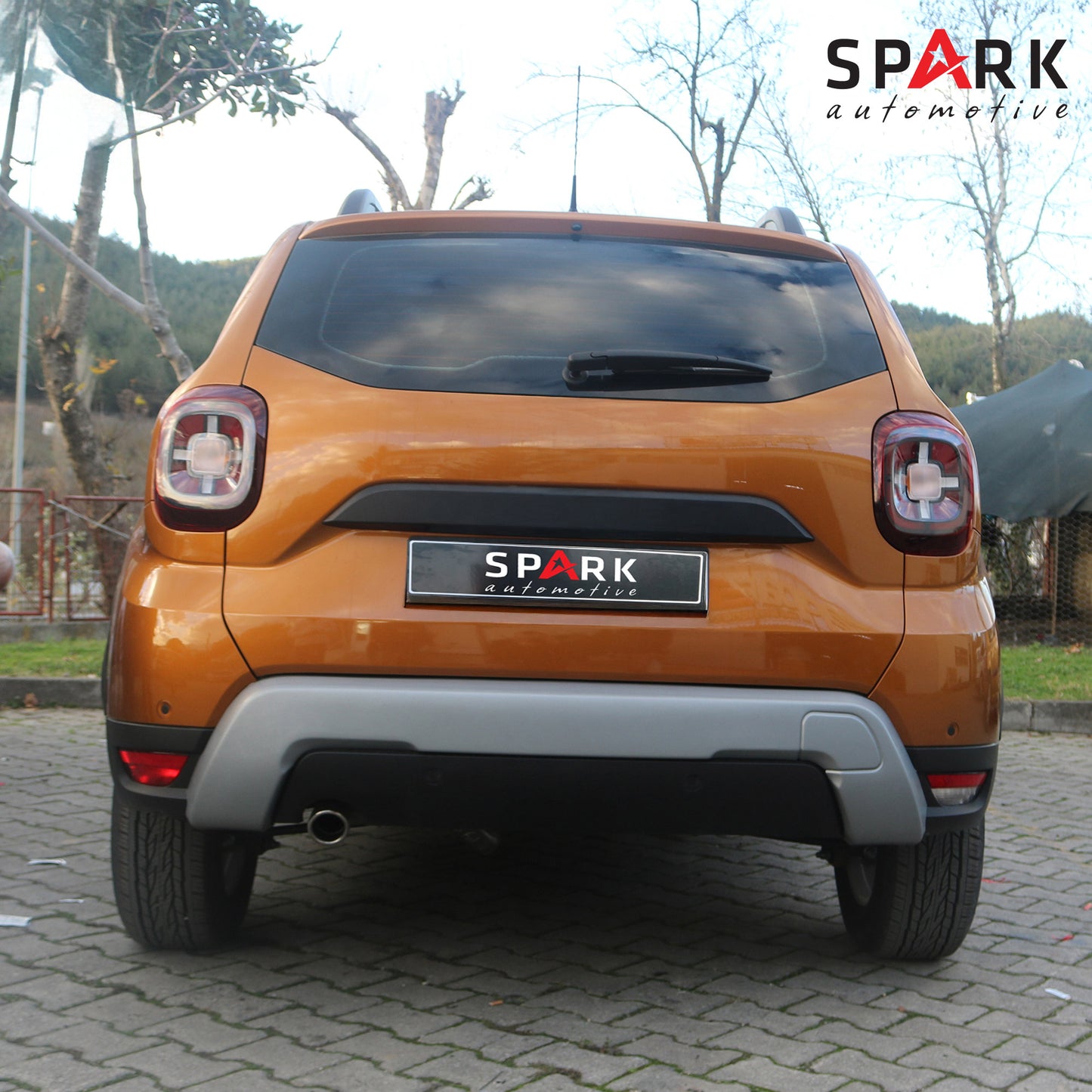 Dacia Duster 2018-2024 Yıl Aralığı Uyumlu Arka Tampon U Difüzör