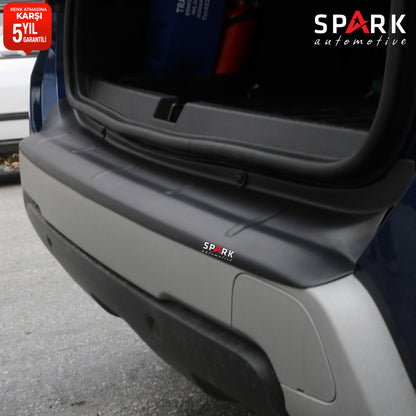 Dacia Duster 2018-2024 Yıl Aralığı Uyumlu Arka Tampon Eşiği Mat
