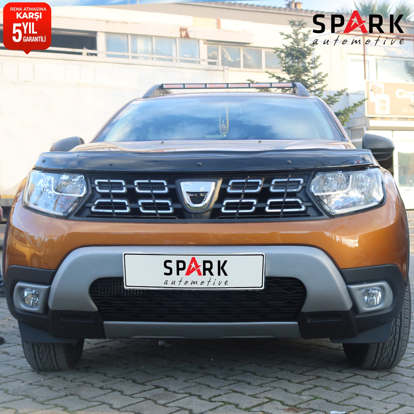 Dacia Duster 2018-2024 Yıl Aralığı Uyumlu Sis Farı Çerçevesi 2 Parça
