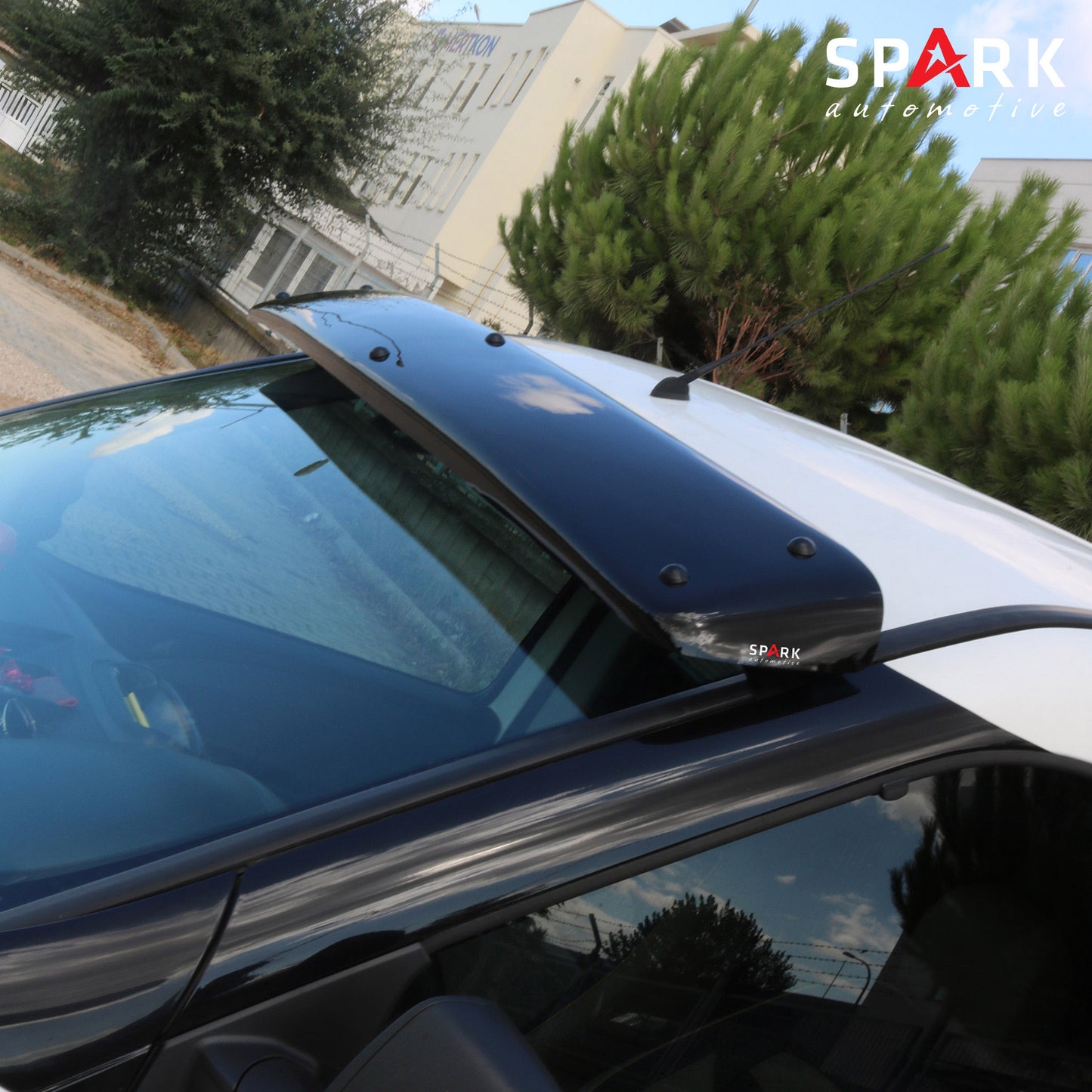 Fiat Doblo 2010-2015 Yıl Aralığı Uyumlu Ön Cam Güneşliği