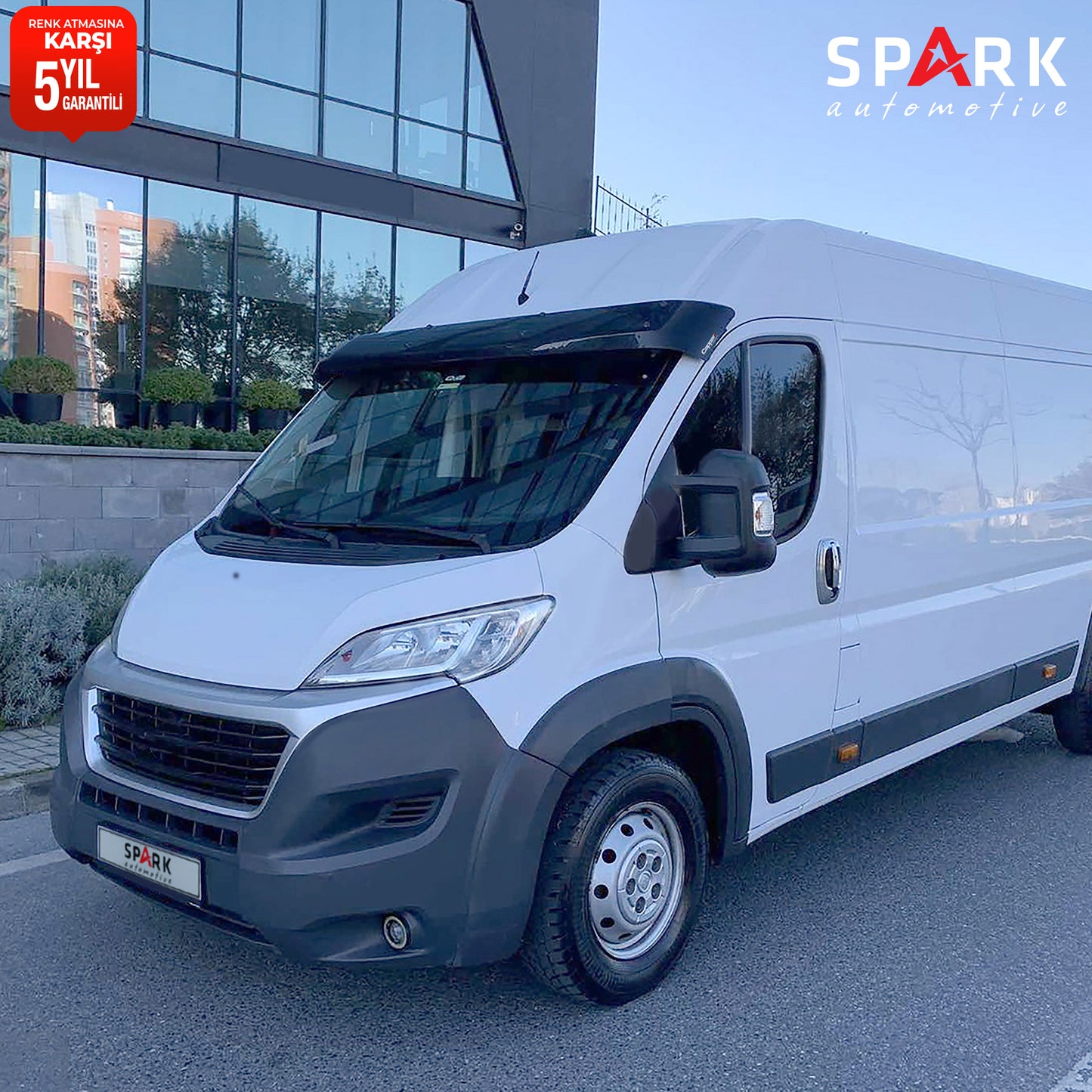 Fiat Ducato 2014- Yılı ve Sonrası Uyumlu Ön Cam Güneşliği