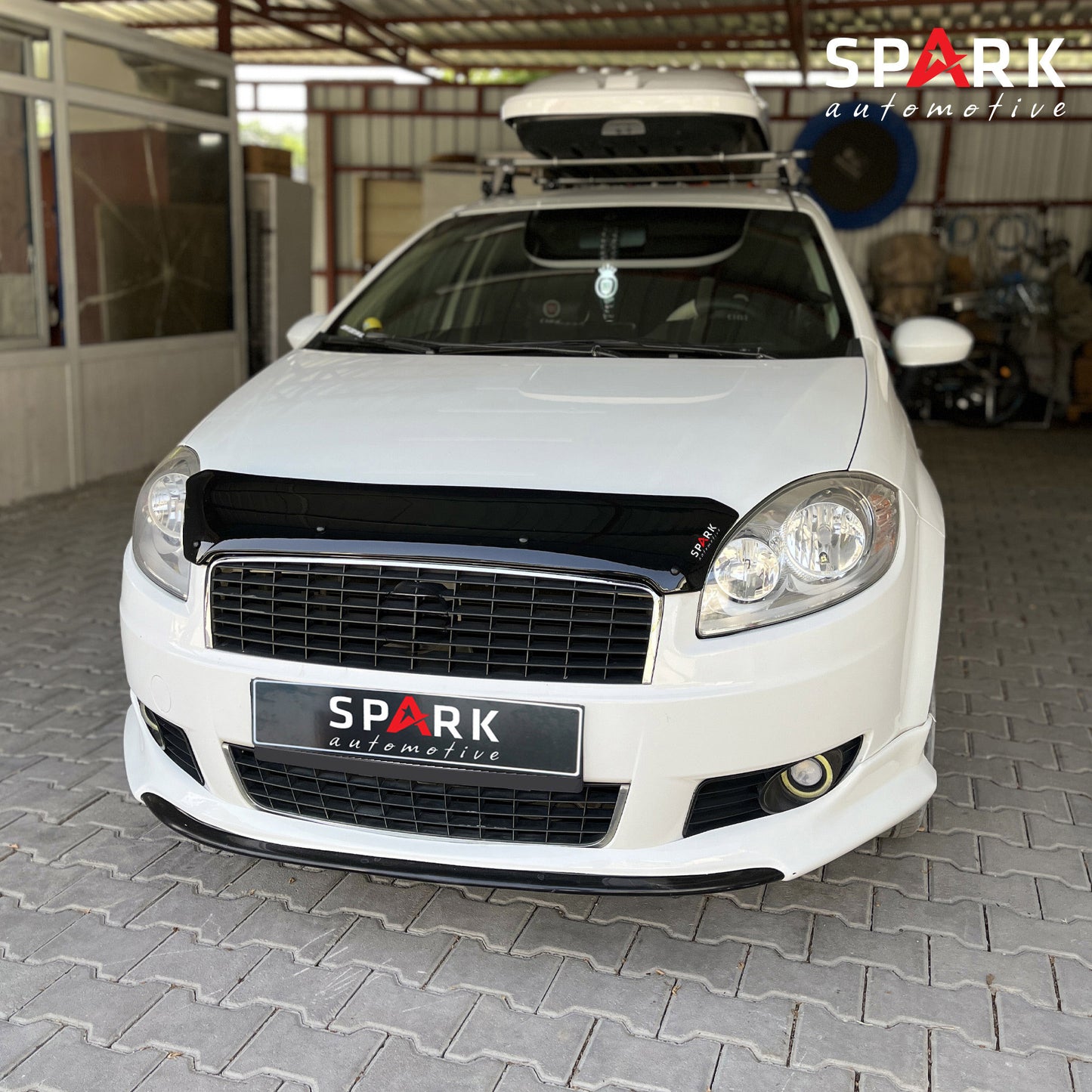 Fiat Linea 2007-2018 Yıl Aralığı Uyumlu Kaput Rüzgarlığı 4mm