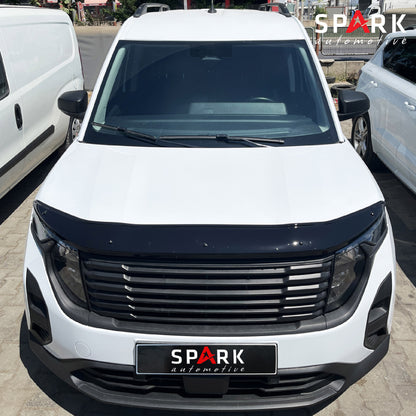 Ford Courier 2023- Yılı ve Sonrası Uyumlu Kaput Rüzgarlığı 3mm