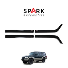 Hyundai Galloper 1997-2003 Yıl Aralığı Yan Cam Rüzgarlık 4 Prç.