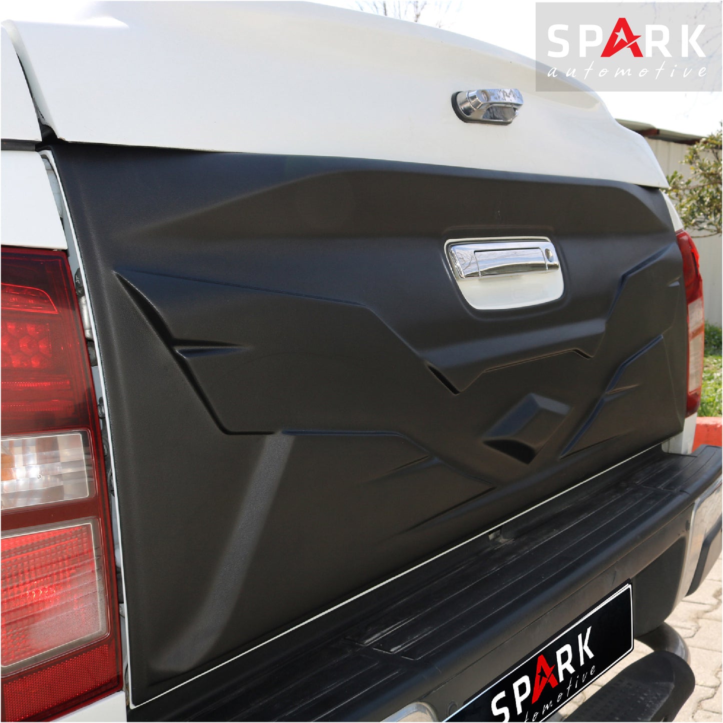 Isuzu D-Max 2017-2019 Yıl Aralığı Uyumlu Bagaj Kapağı Dodik