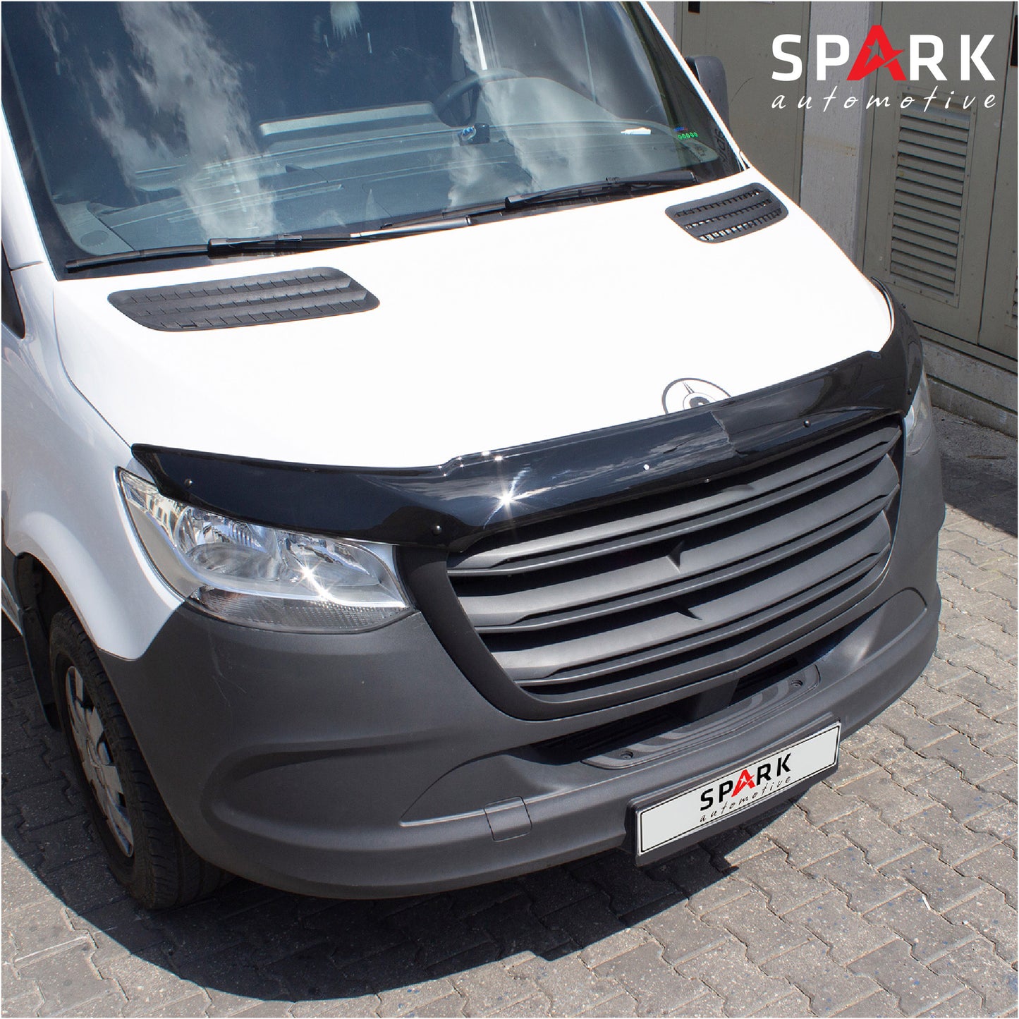 Mercedes Sprinter 2018- Yılı ve Sonrası Uyumlu Kaput Rüzgarlığı 3mm