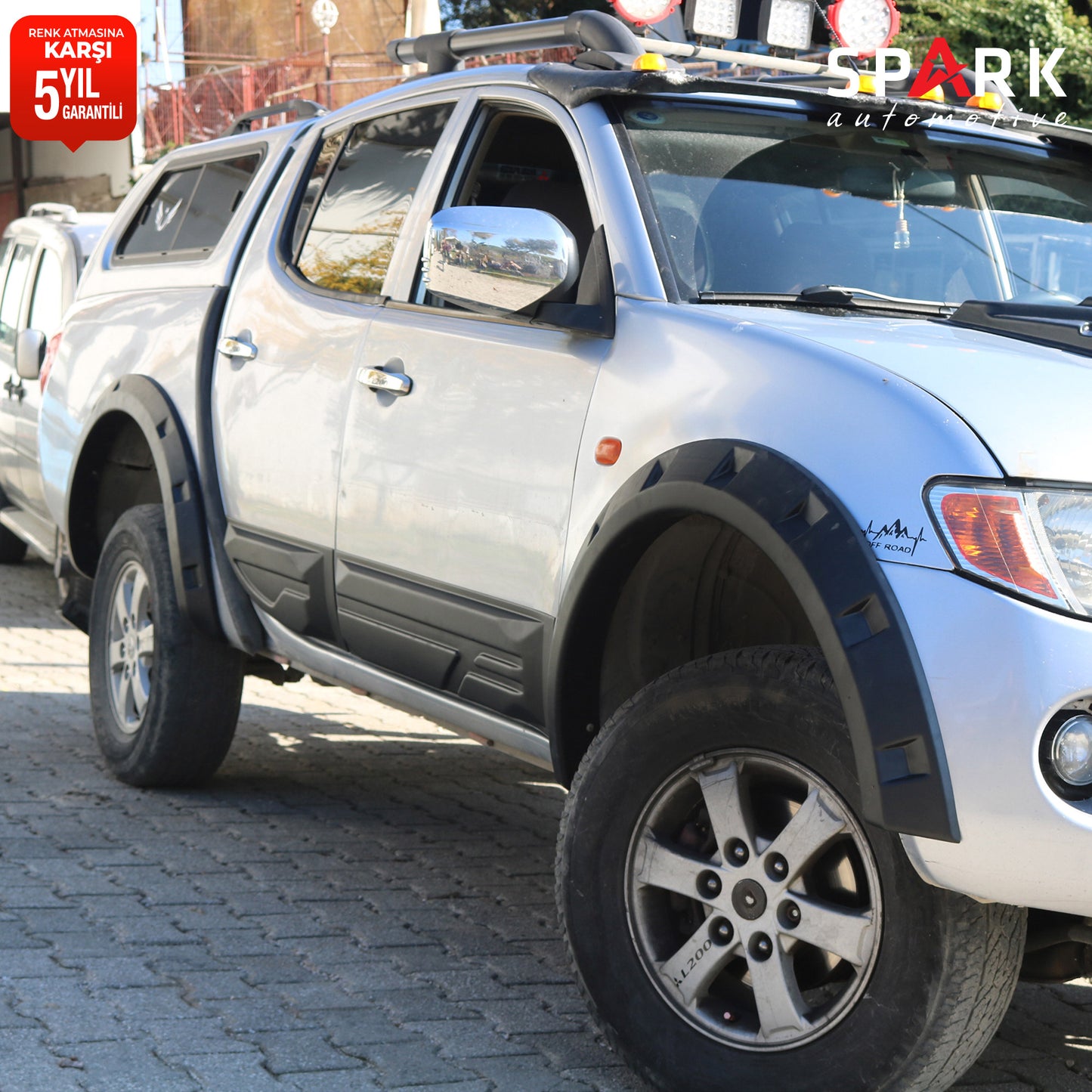 Mitsubishi L200 2007-2015 Yıl Aralığı Uyumlu Çamurluk Dodik 4 Parça