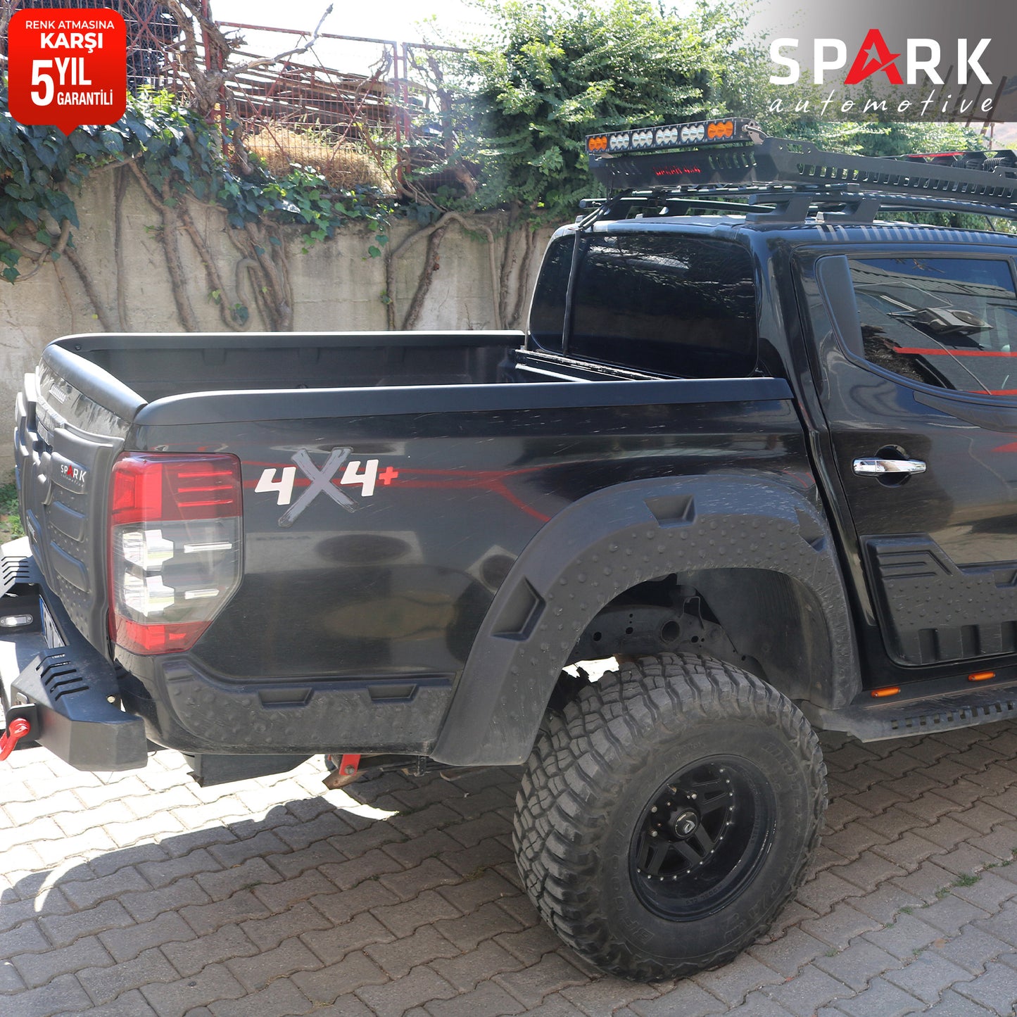 Mitsubishi L200 2019- Yılı ve Sonrası Uyumlu Kasa Kenar Koruma 3 Parça