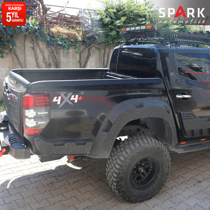 Mitsubishi L200 2019- Yılı ve Sonrası Uyumlu Kasa Kenar Koruma 3 Parça