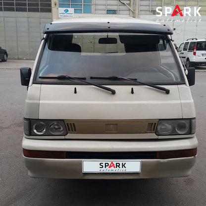Mitsubishi L300 1990-2000 Yıl Aralığı Uyumlu Ön Cam Güneşliği