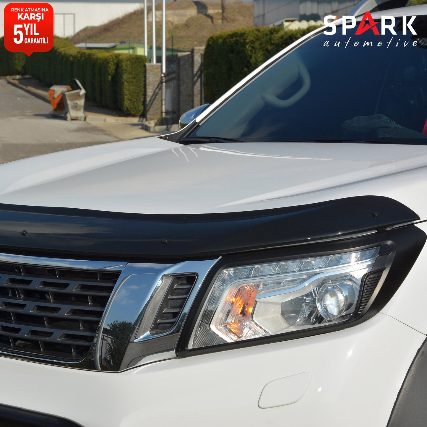 Nissan Navara 2016-2021 Yıl Aralığı Uyumlu Kaput Rüzgarlığı 4mm