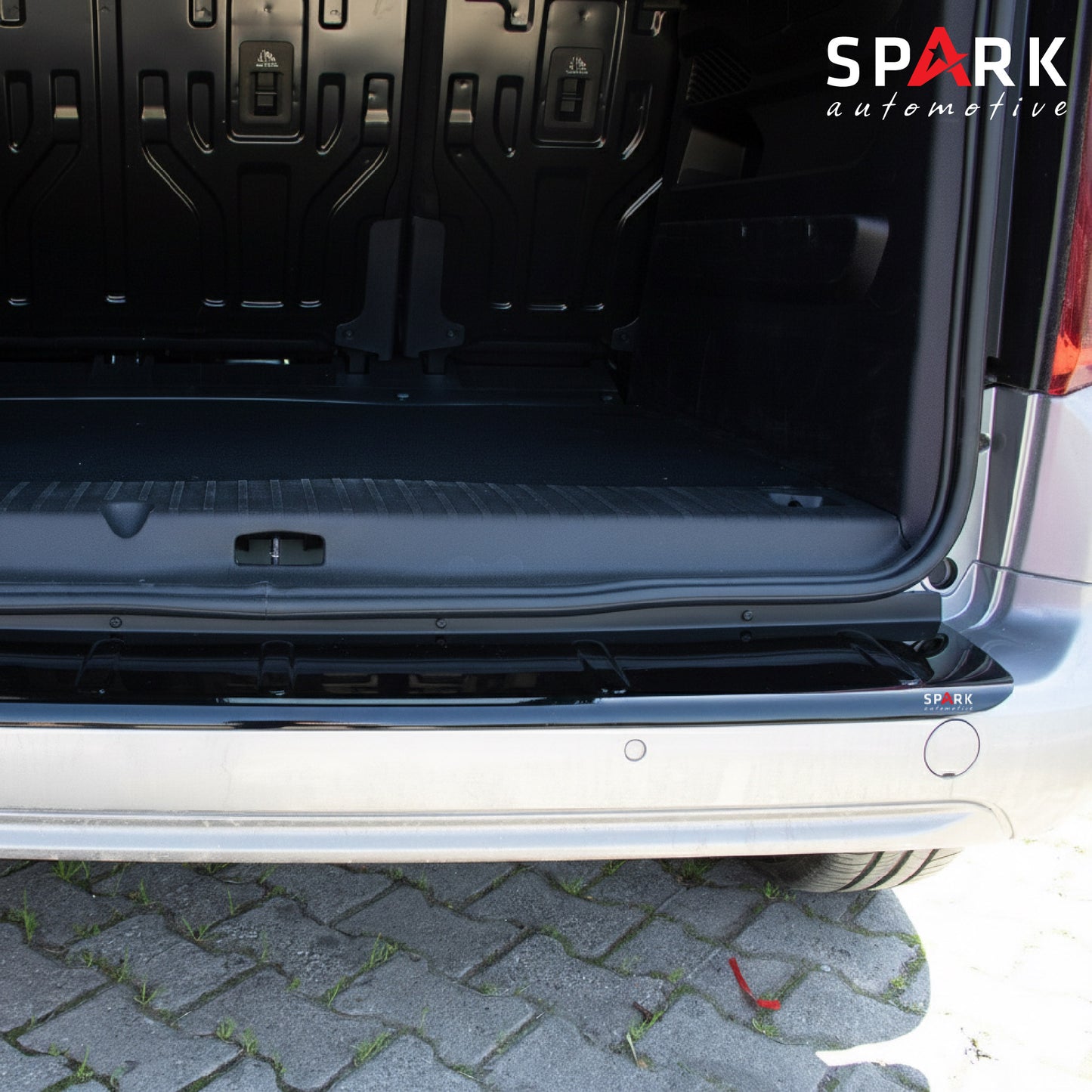 Opel Combo E 2018 Yılı Ve Sonrası Arka Tampon Eşiği Parlak