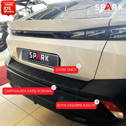 Peugeot 408 2022 Yılı Ve Sonrası Arka Tampon Eşiği Mat