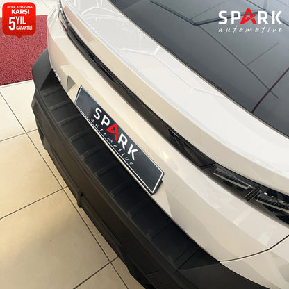 Peugeot 408 2022 Yılı Ve Sonrası Arka Tampon Eşiği Mat