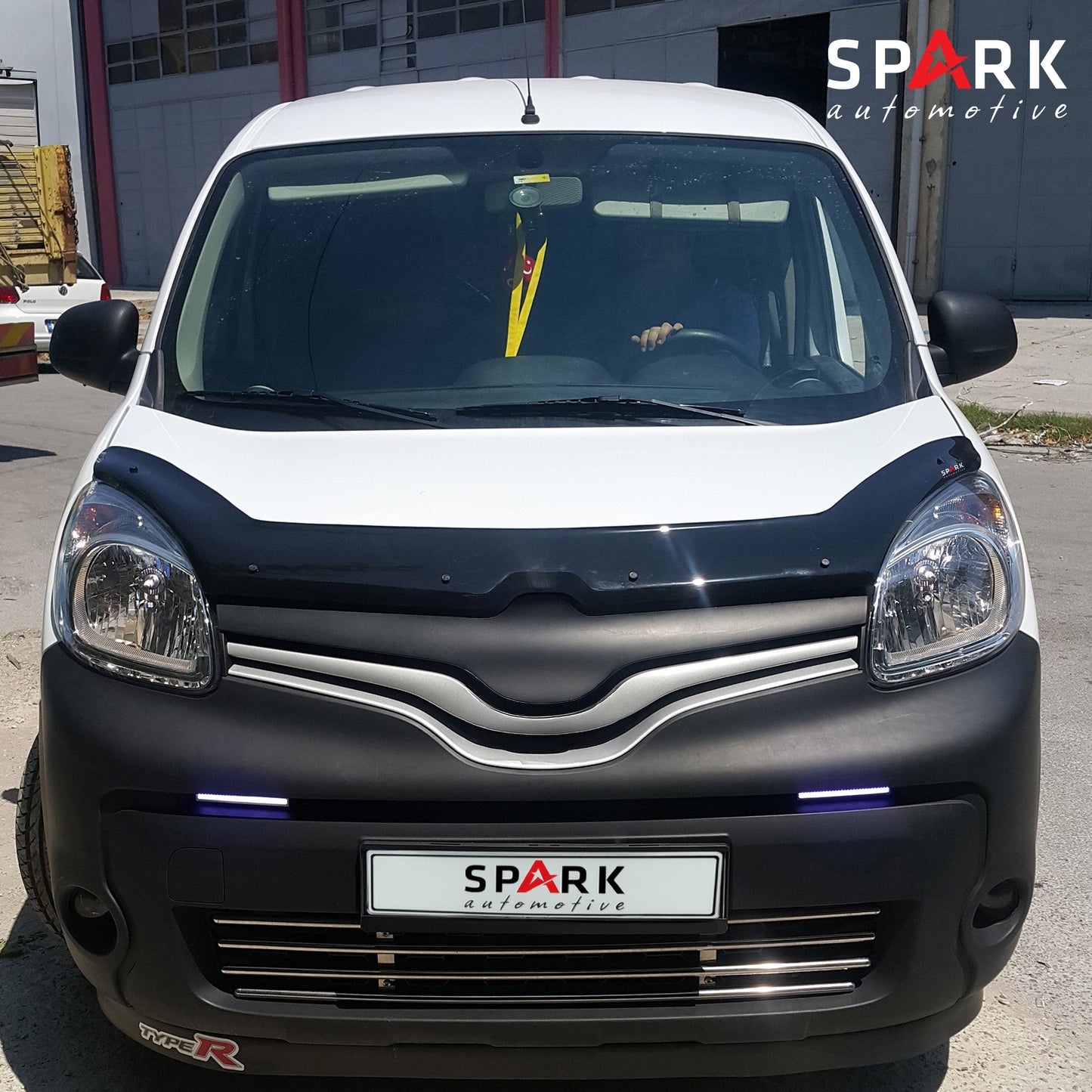 Renault Kangoo 2014-2021 Yıl Aralığı Uyumlu Kaput Rüzgarlığı 4mm
