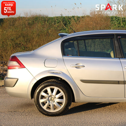 Renault Megane 2 2003-2008 Yıl Aralığı Uyumlu Arka Cam Spoyler