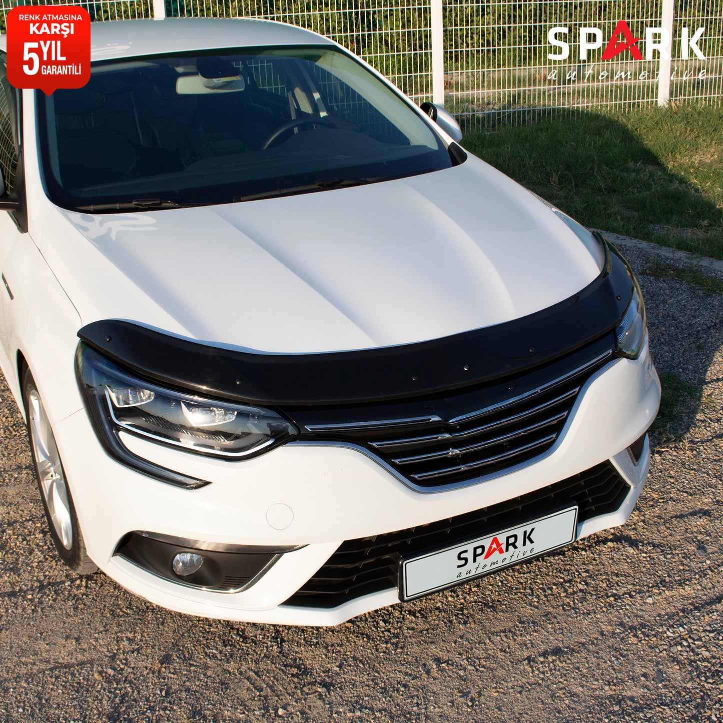 Renault Megane 4 2016- Yılı ve Sonrası Uyumlu Kaput Rüzgarlığı 3mm