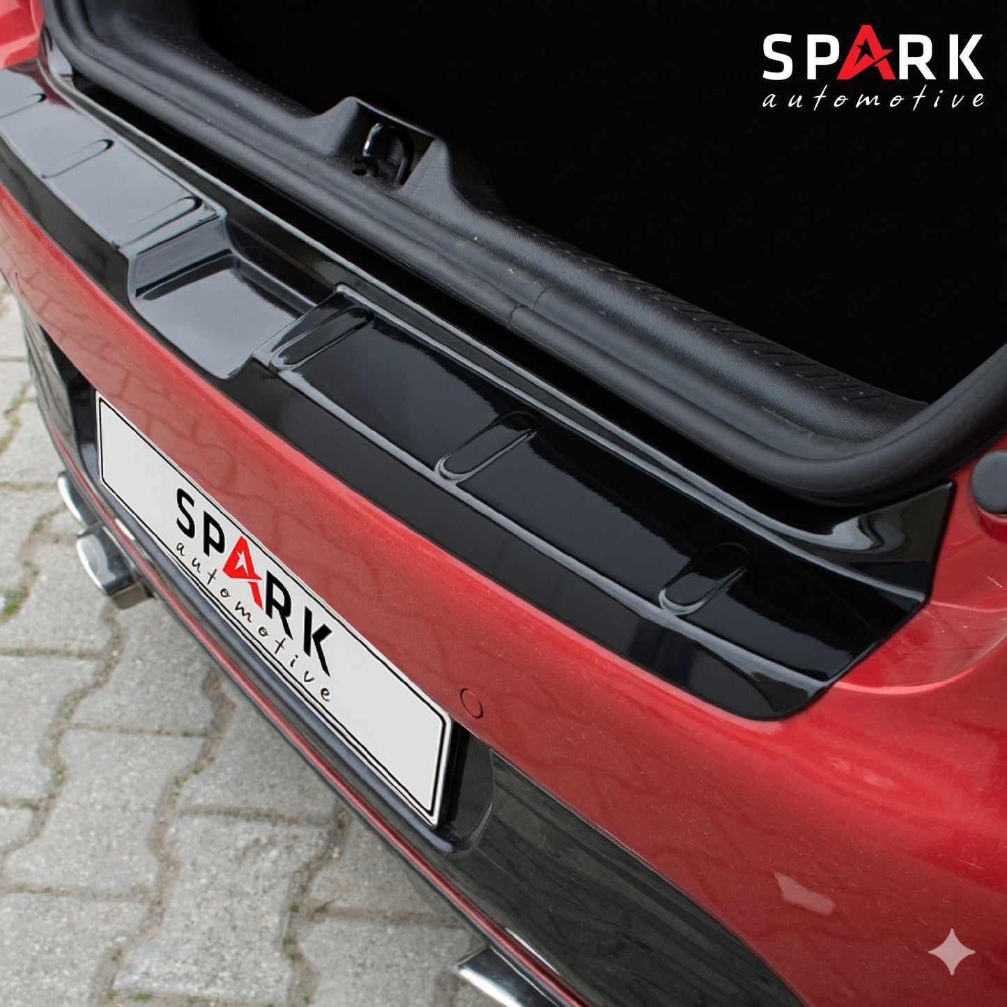 Renault Clio 4 2012-2020 Yıl Aralığı Uyumlu Arka Tampon Eşiği Parlak