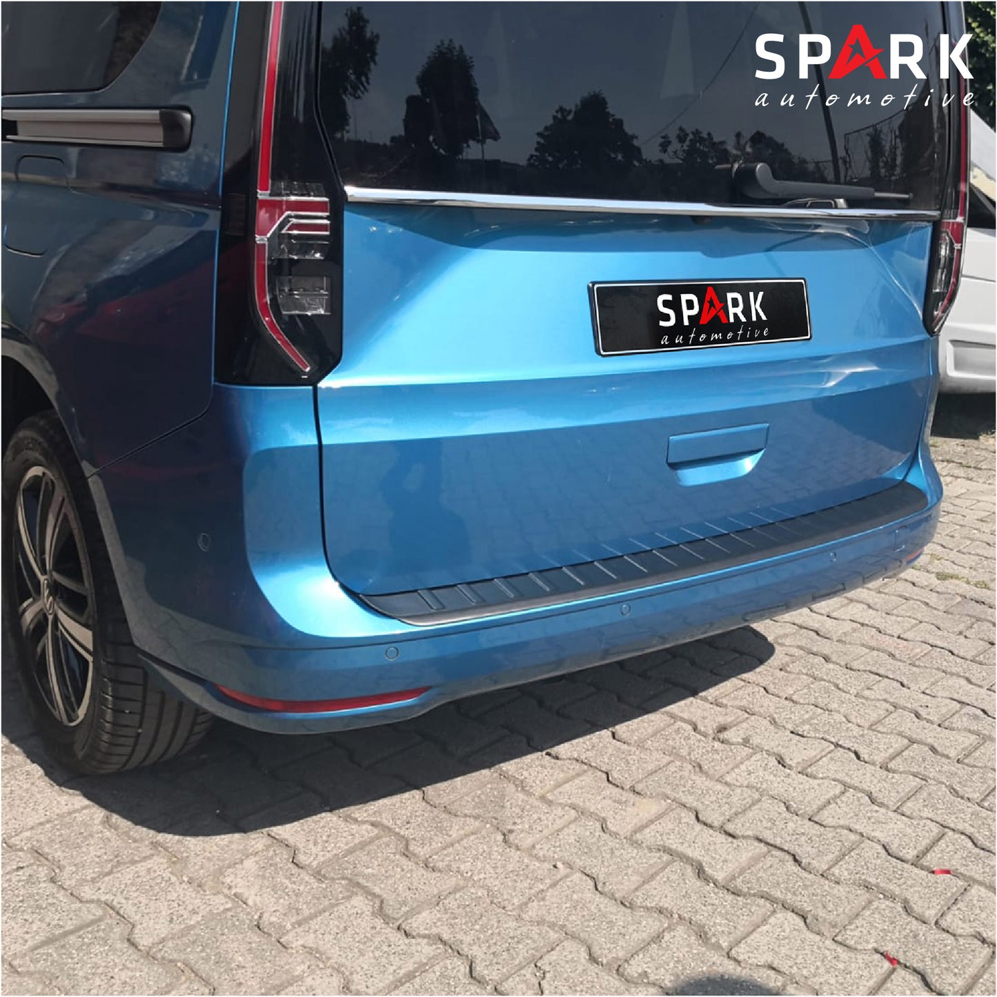 Volkswagen Caddy 2021- Yılı ve Sonrası Uyumlu Arka Tampon Eşiği Mat