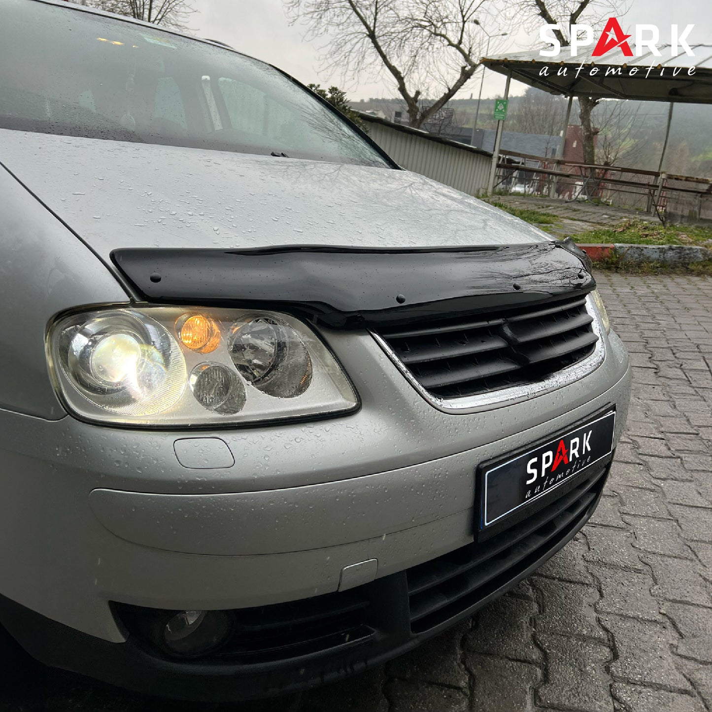Volkswagen Touran 2003-2006 Yıl Aralığı Uyumlu Kaput Rüzgarlığı 3mm
