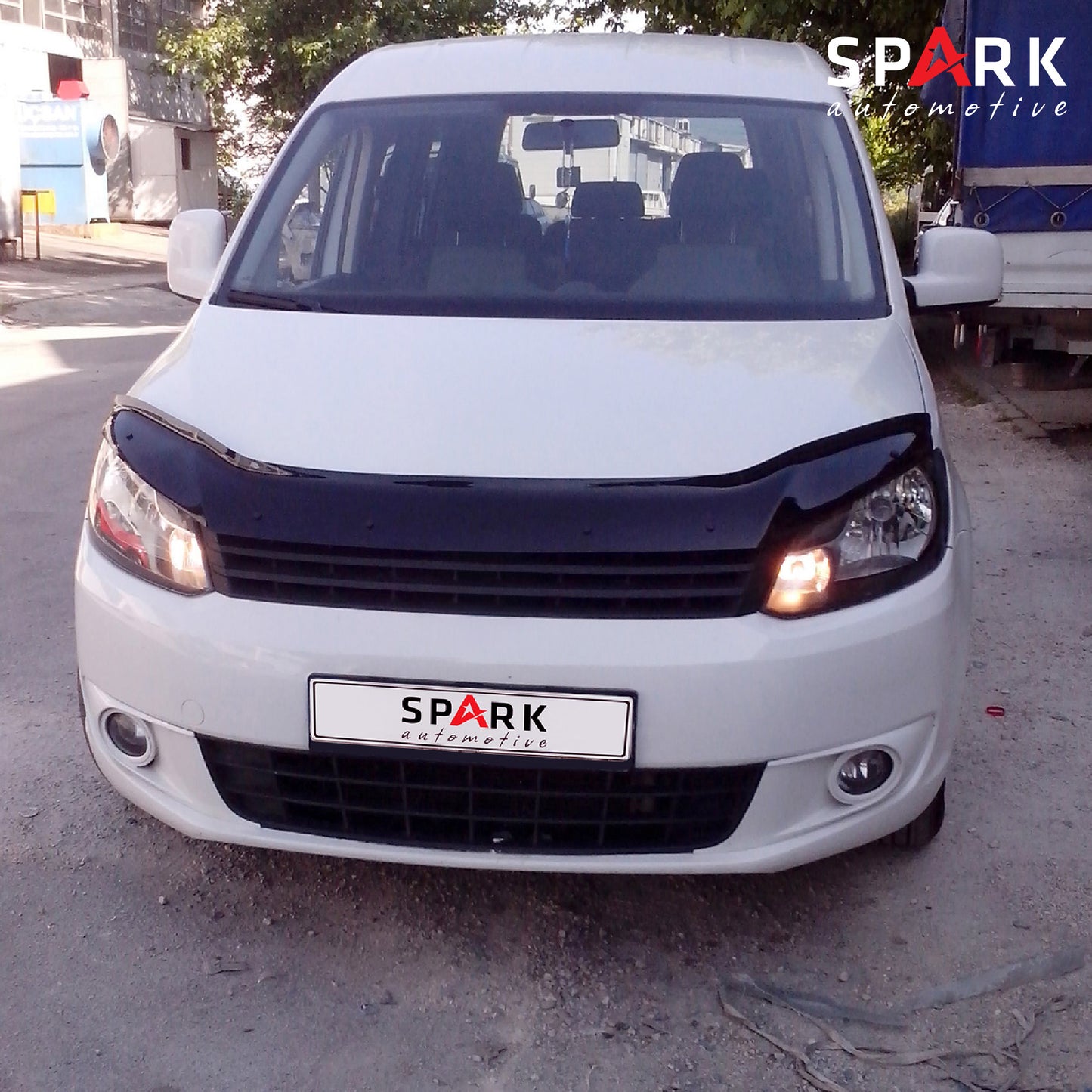 Volkswagen Caddy 2010-2015 Yıl Aralığı Uyumlu Kaput Rüzgarlığı 4mm