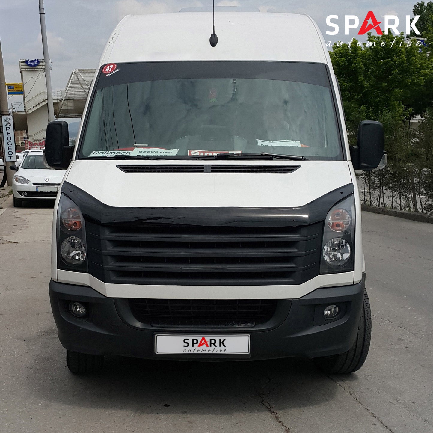 Volkswagen Crafter 2012-2017 Yıl Aralığı Uyumlu Kaput Rüzgarlığı 4mm